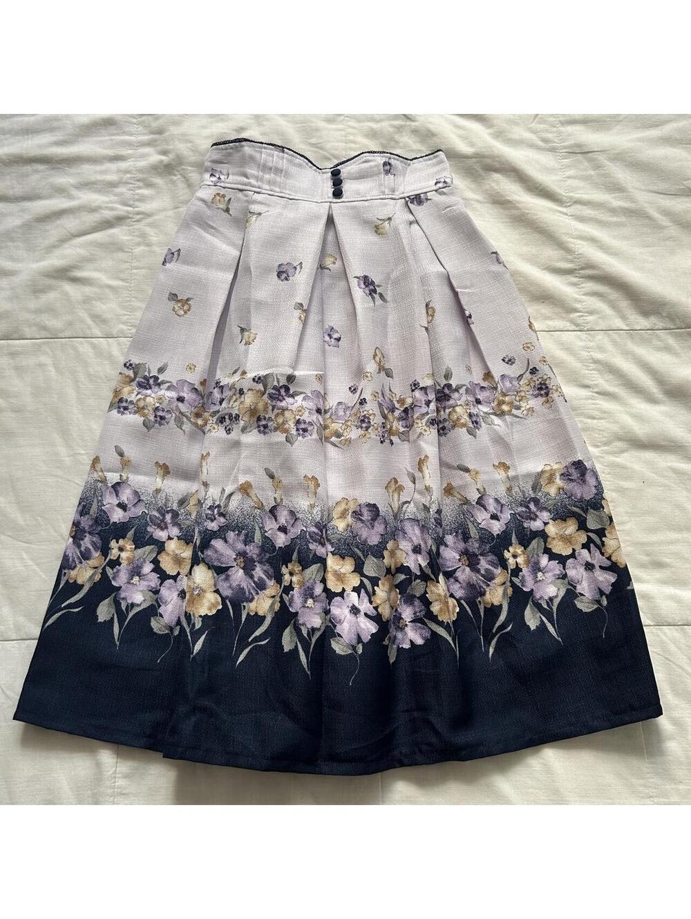 Axes Femme Lavender Navy Floral Border Print Pleated Midi Skirt M Japan